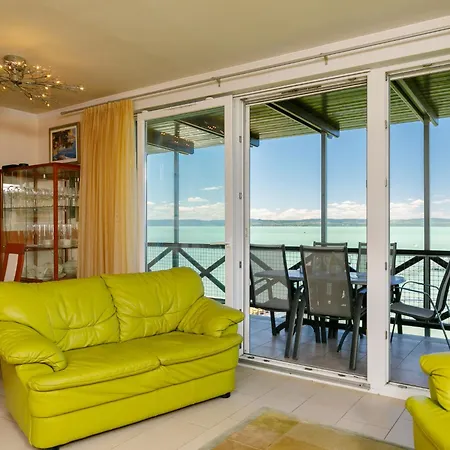 Miralago By Interhome
