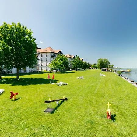 Miralago By Interhome